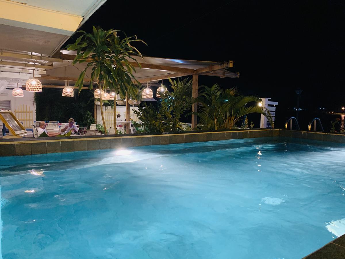 Hotel Peten Express Flores Exterior photo